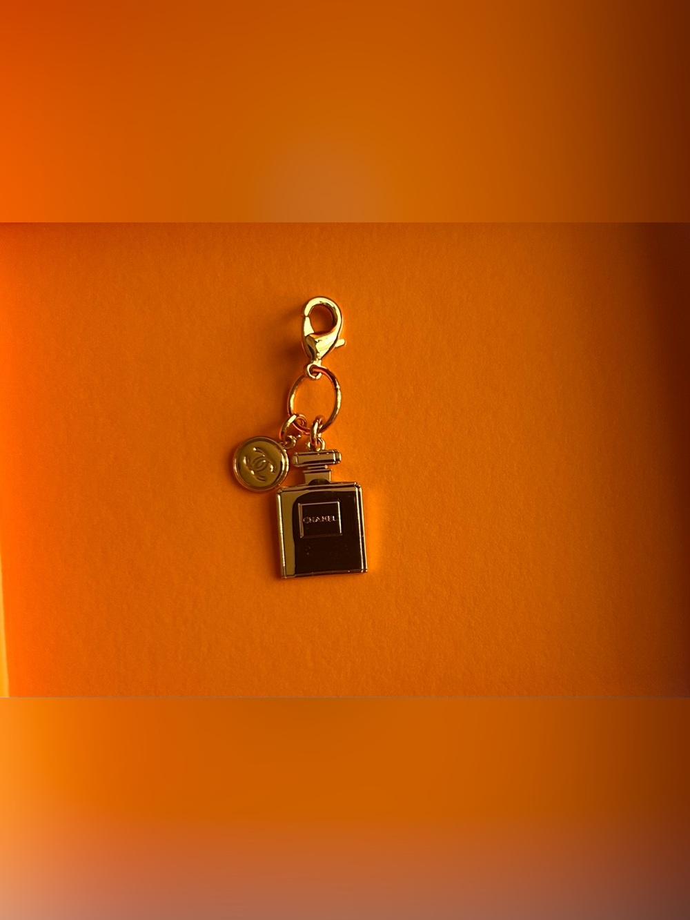 Holiday No.5 bottle charm